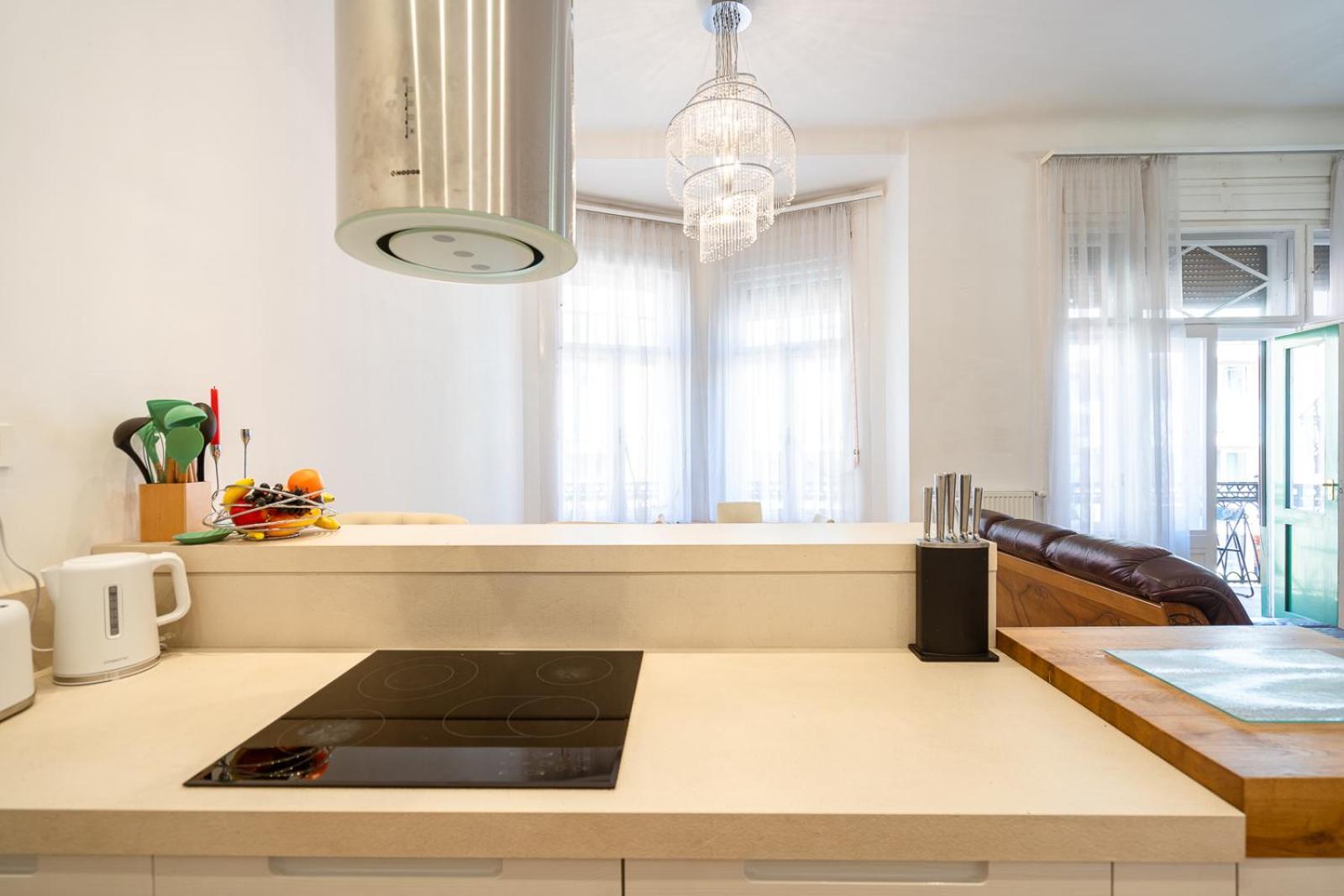 Garys Bright And Spacious Two Bedroom Flat Near Danube บูดาเปสต์ ภายนอก รูปภาพ